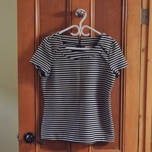 🌟3/$20🌟 Banana Republic Blouse Striped Back Zip